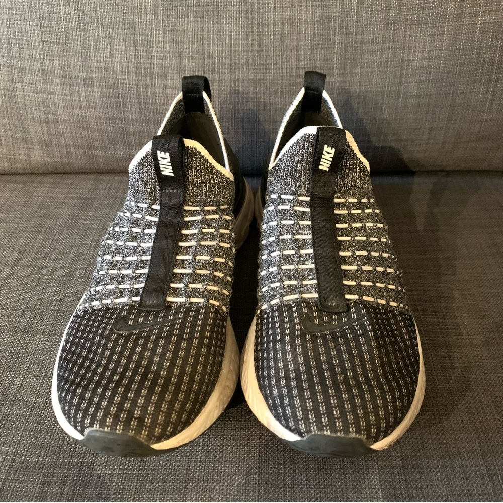 Nike React Phantom Run Flyknit 2 Black White Size 6
